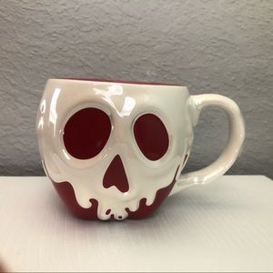 Snow White’s Poison Apple coffee mug